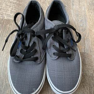 Vans Kids size 2.0